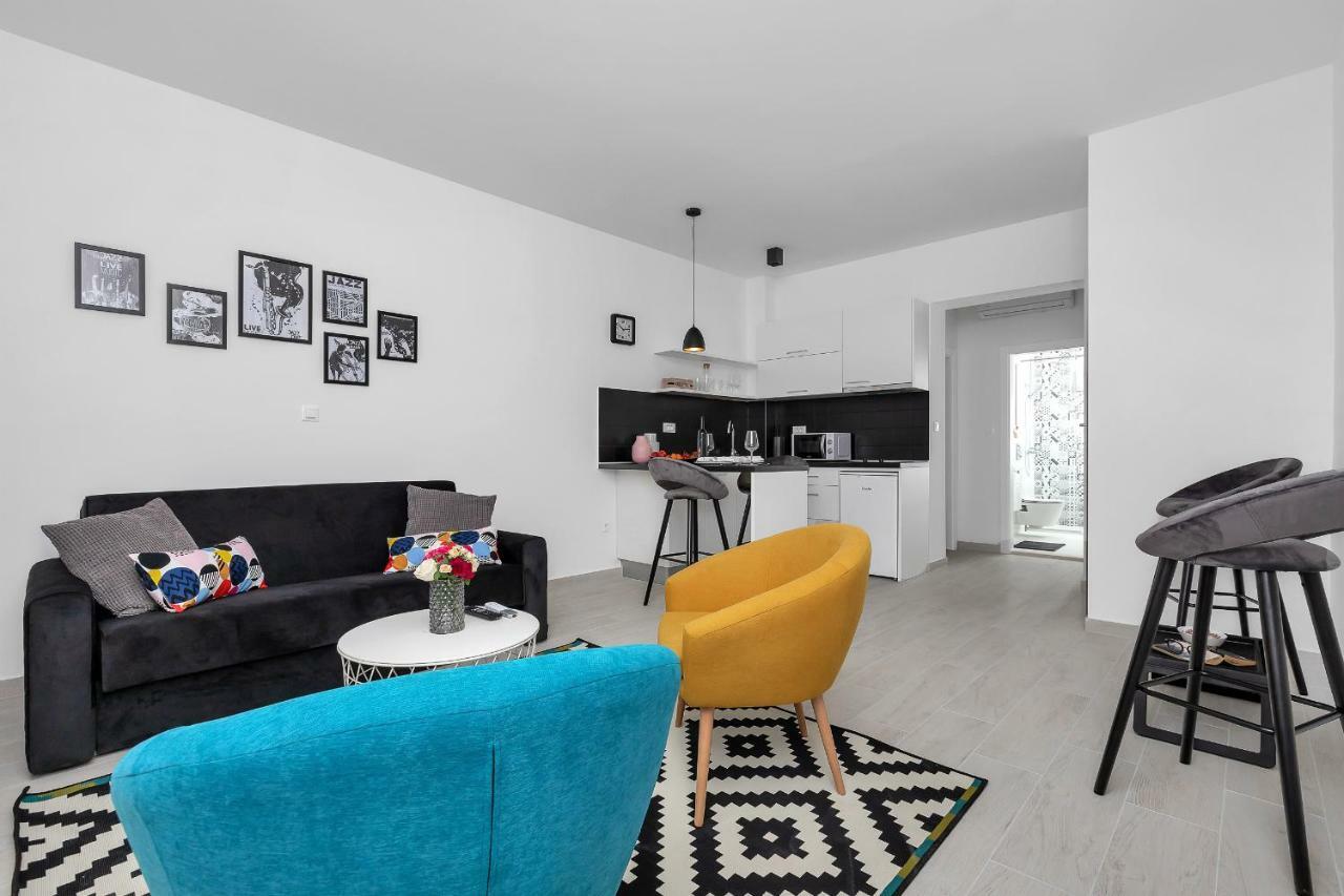 Apartments Morpheus Makarska Esterno foto